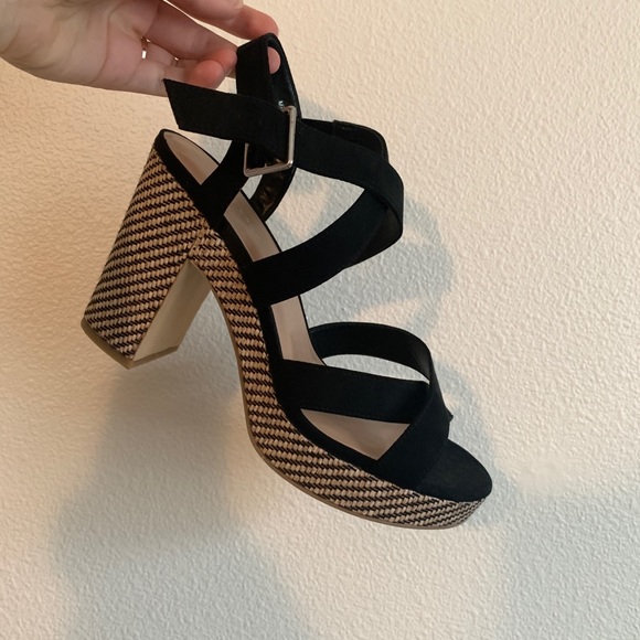 platform heels - Picture 5 of 5